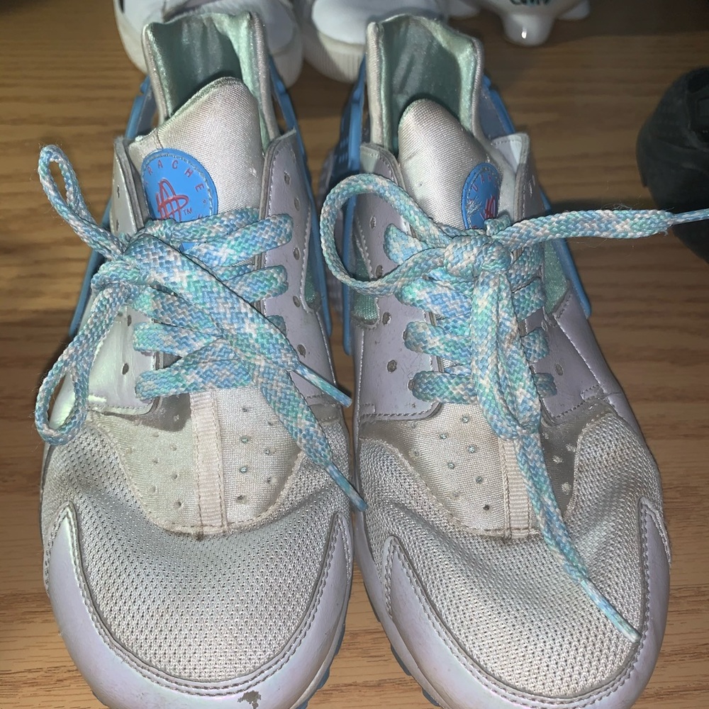Blue Hiraches